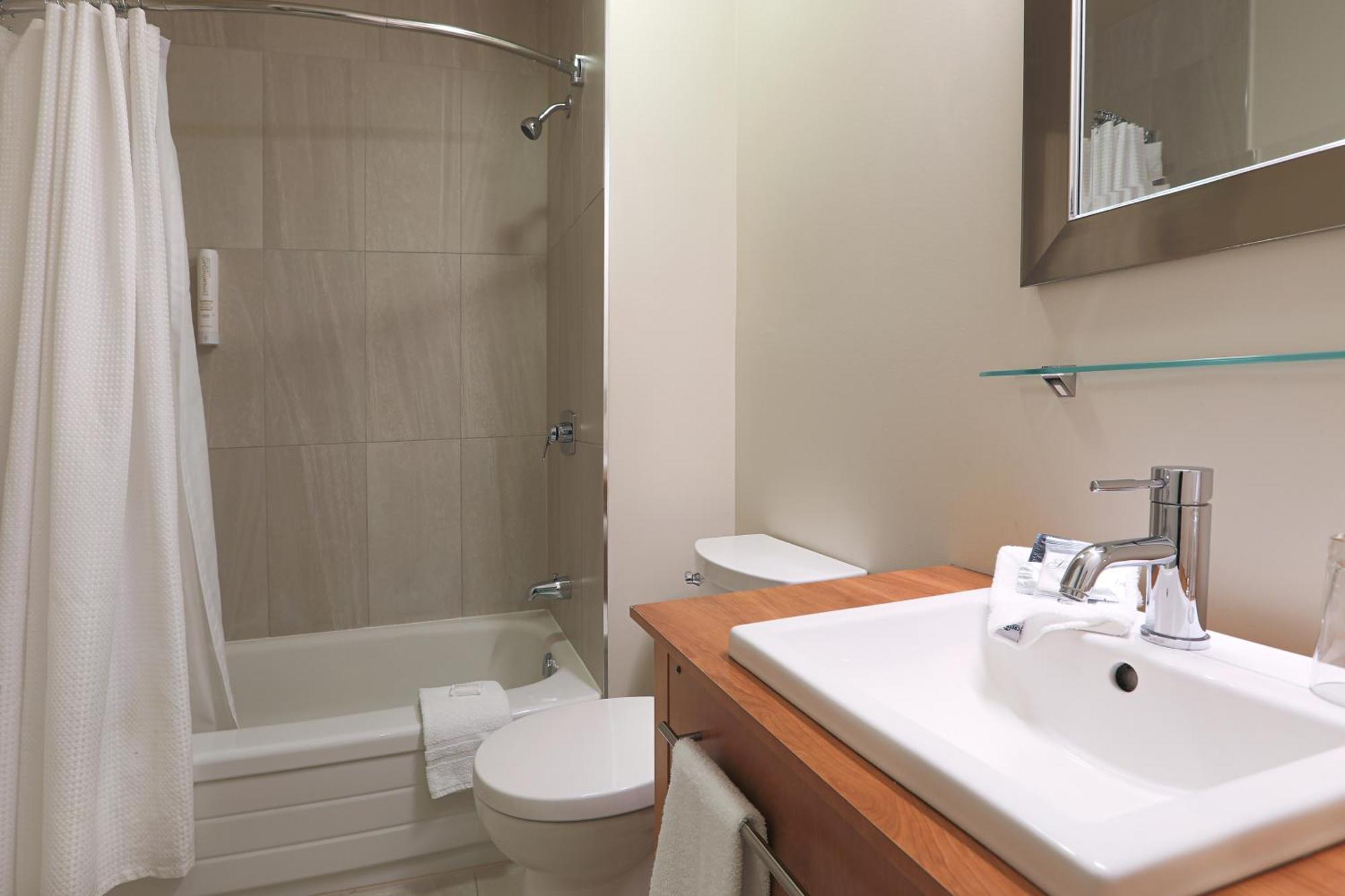 Hotel & Cie Sainte Anne-des-Chênes Pokoj fotografie